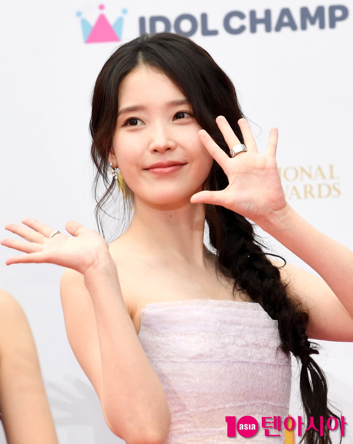 IU Graces the Red Carpet at the Seoul Drama Awards 2025