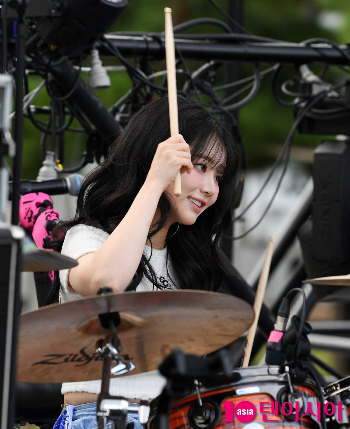 QWER's Chodan Shines at ATA Festival 2025 in Seoul
