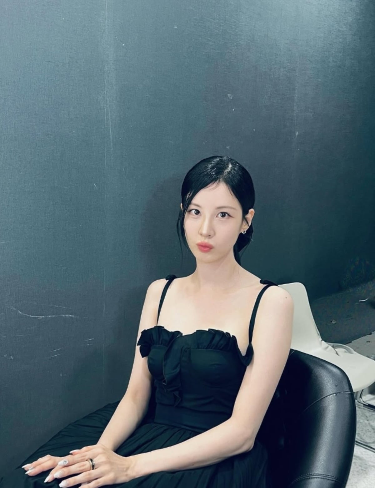 Seohyun of Girls' Generation Stuns Fans with Elegant Instagram Photos