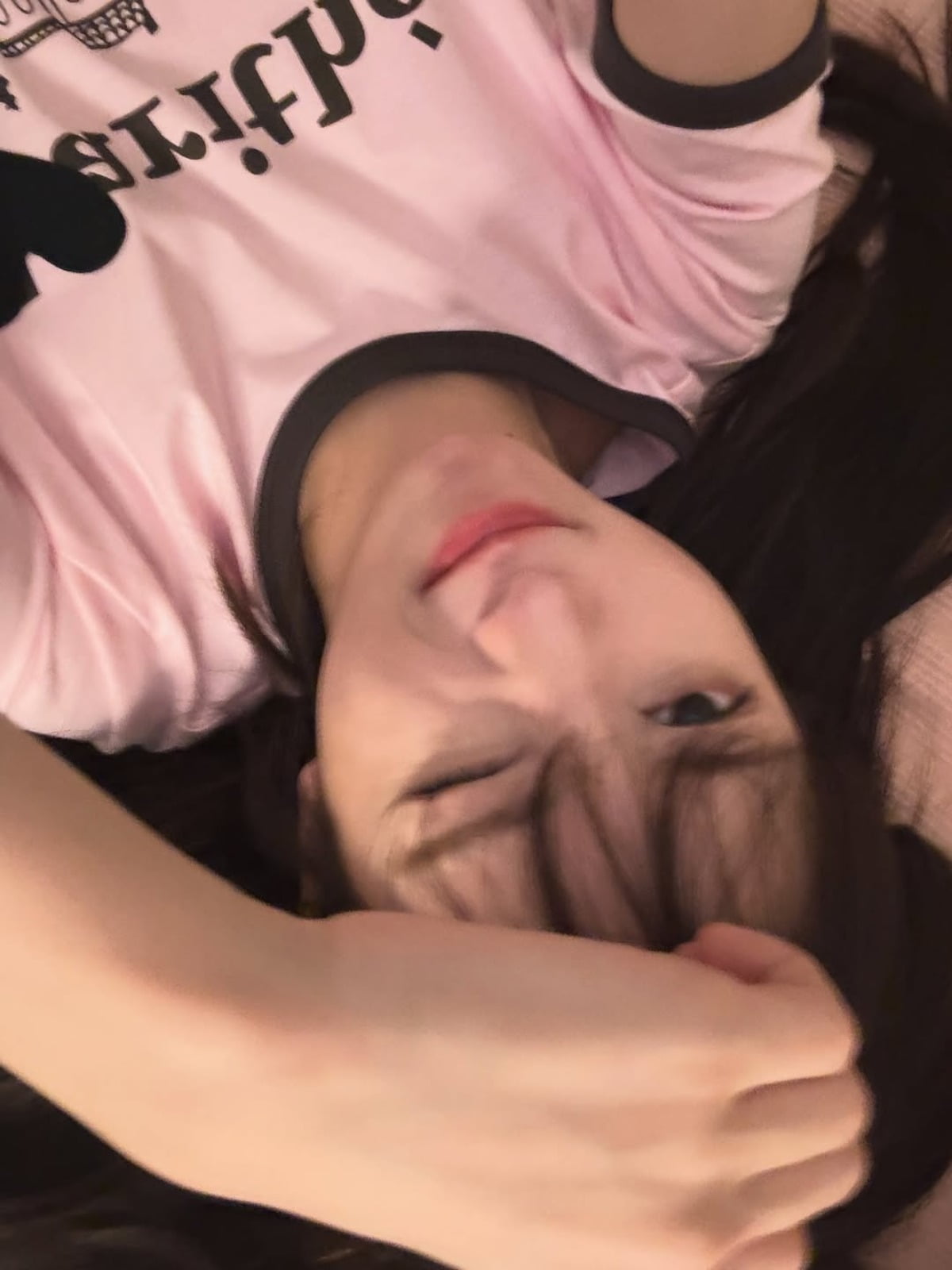 South Korean Actress Roh Jeong-eui Captivates Fans with Stunning Instagram Photos