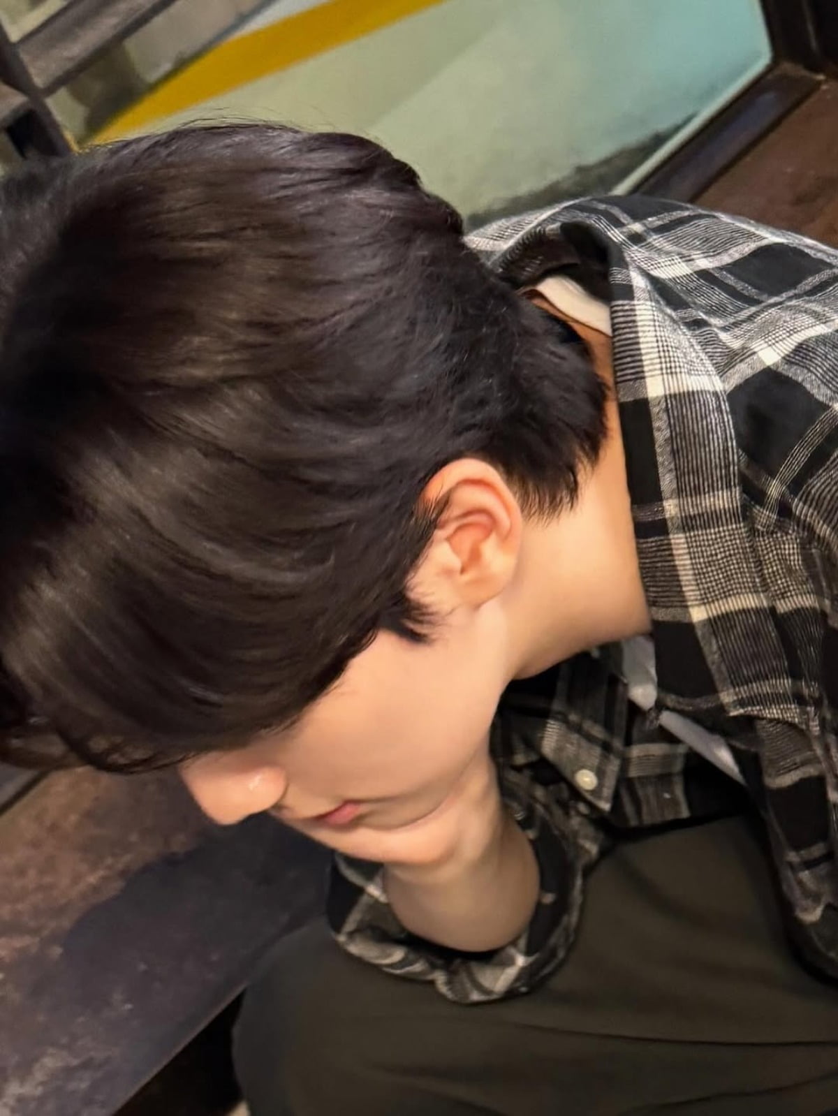 Actor Lee Chae-min Captivates Fans with His Boyish Charm