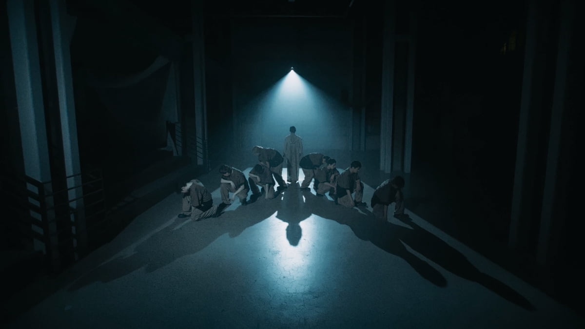 ATEEZ's Yeosang Captivates Global Fans with Charismatic Solo Performance in 'Legacy'