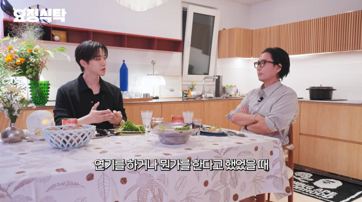 2PM's Lee Junho Reveals the Reason Behind Performing Despite Severe Injuries