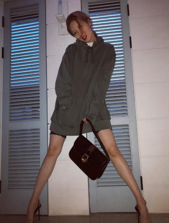 HyunA Addresses Pregnancy Rumors with Diet Declaration on Instagram