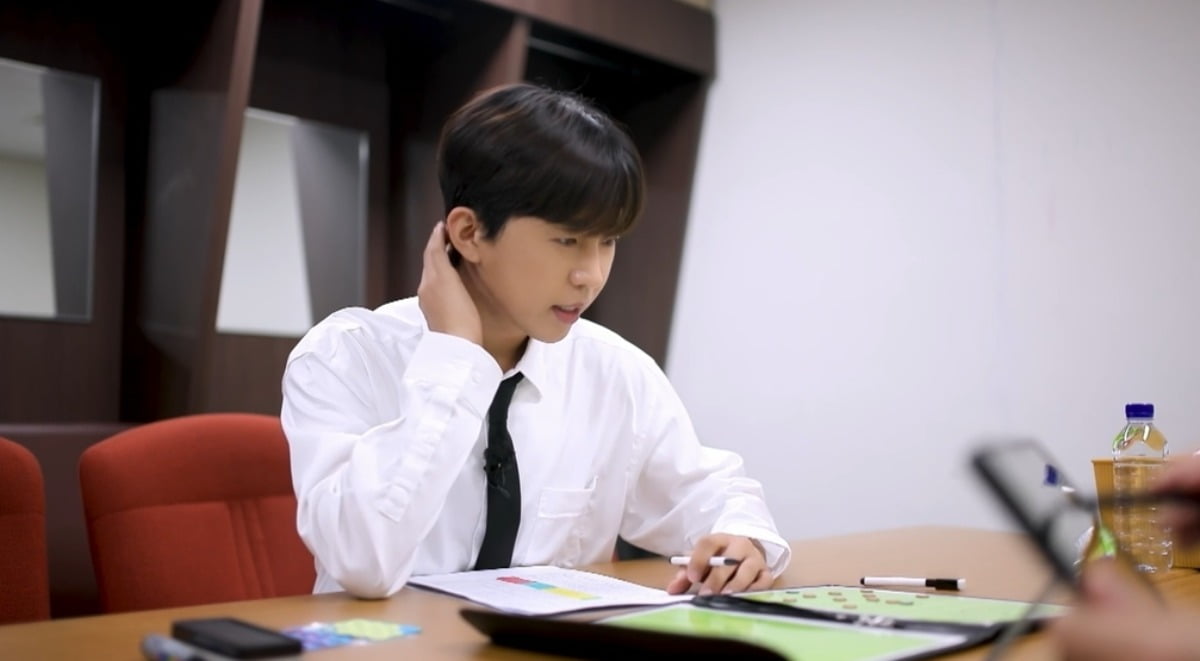 Lim Young-woong Makes Coaching Debut on 'Kick a Goal 4': A Tactical Revelation
