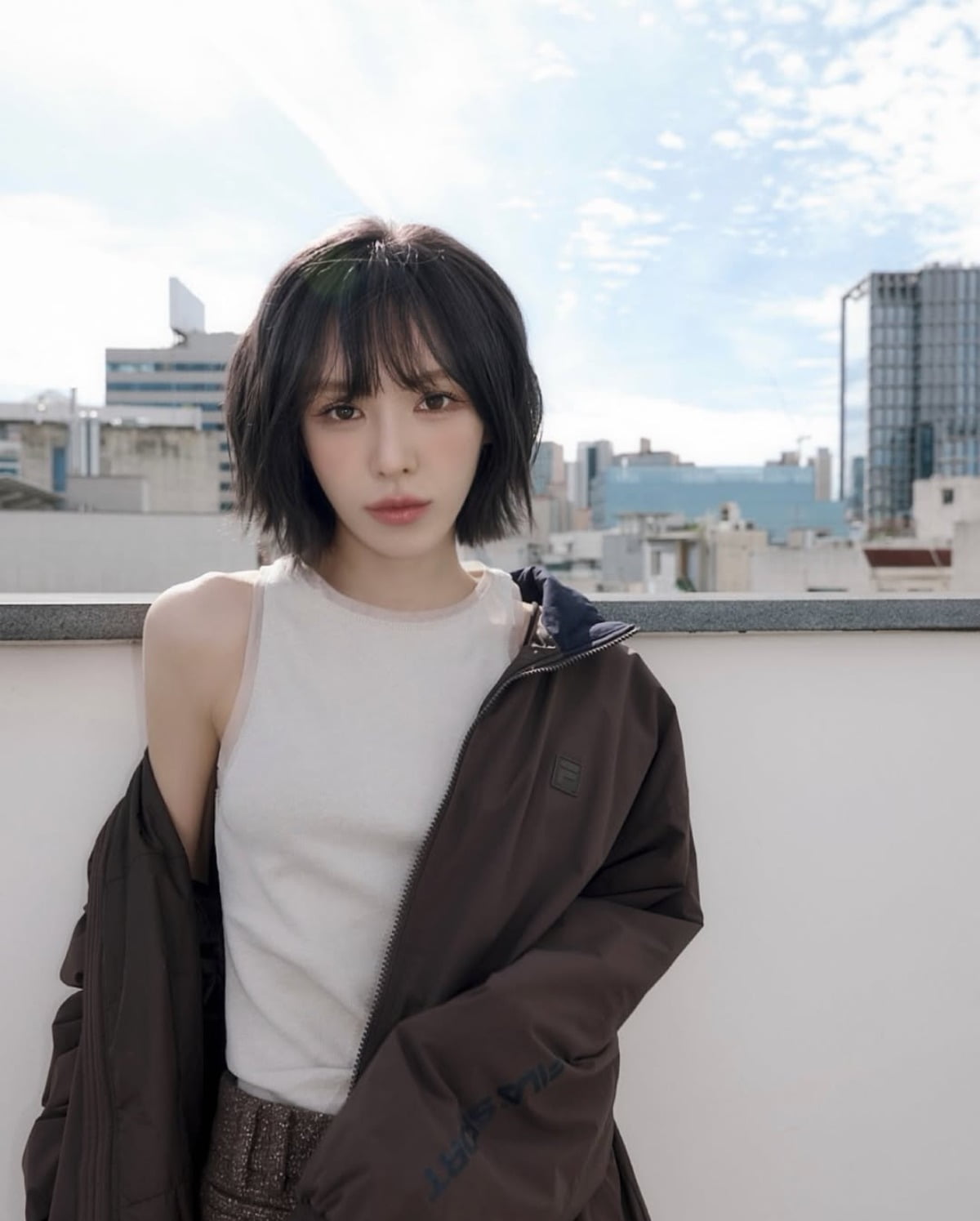 Red Velvet's Wendy Stuns with Radiant Beauty in Latest Instagram Photos