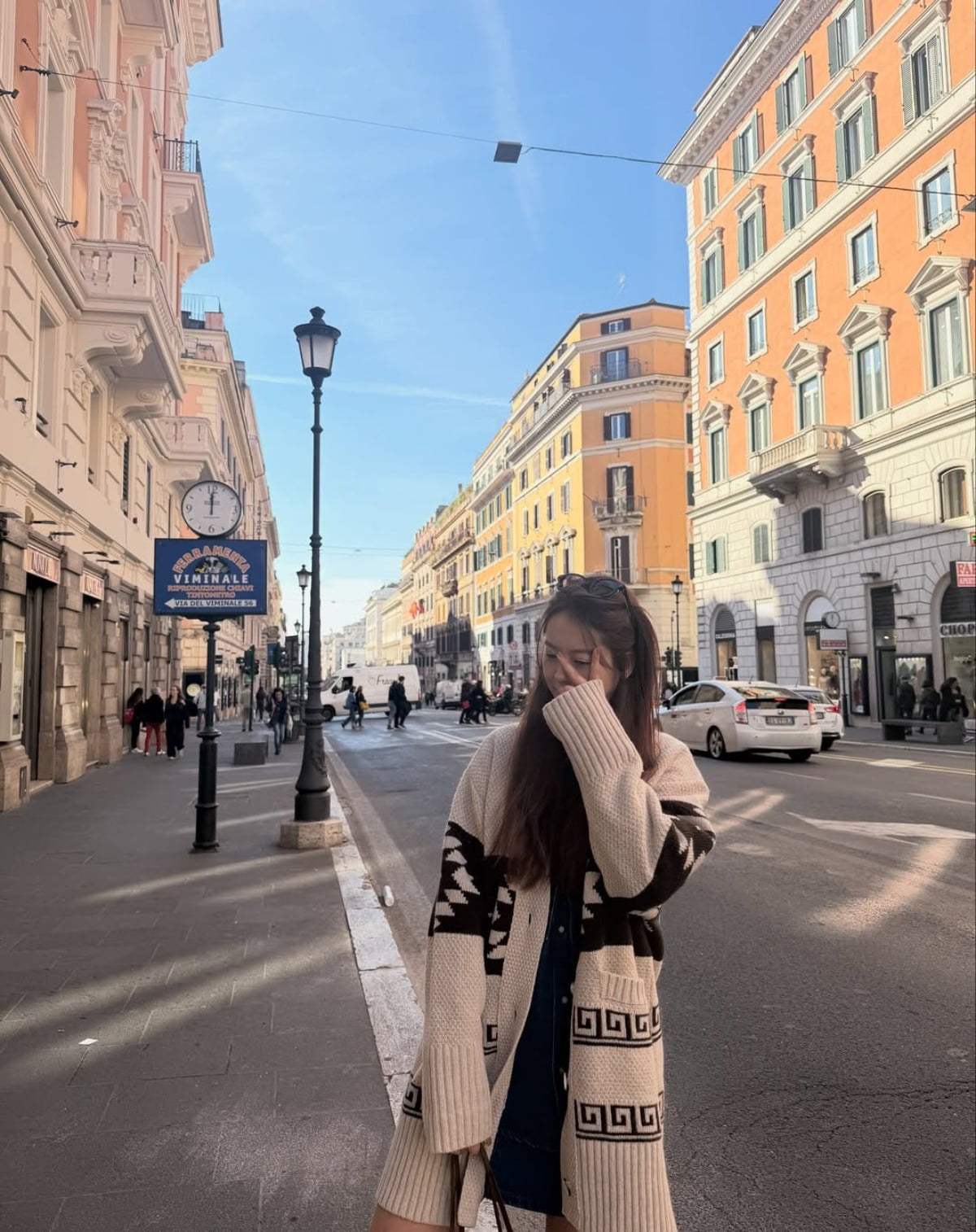 Korean Actress Go Ara Shines in Latest Instagram Photos