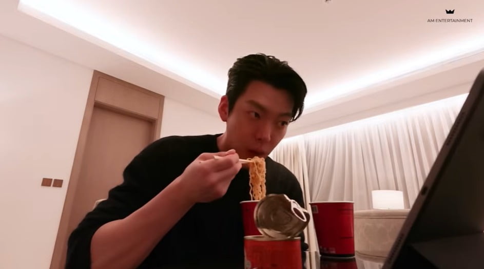 Kim Woo-bin's Dubai Adventure: From Fitness Regimen to Late-Night Ramen Feast