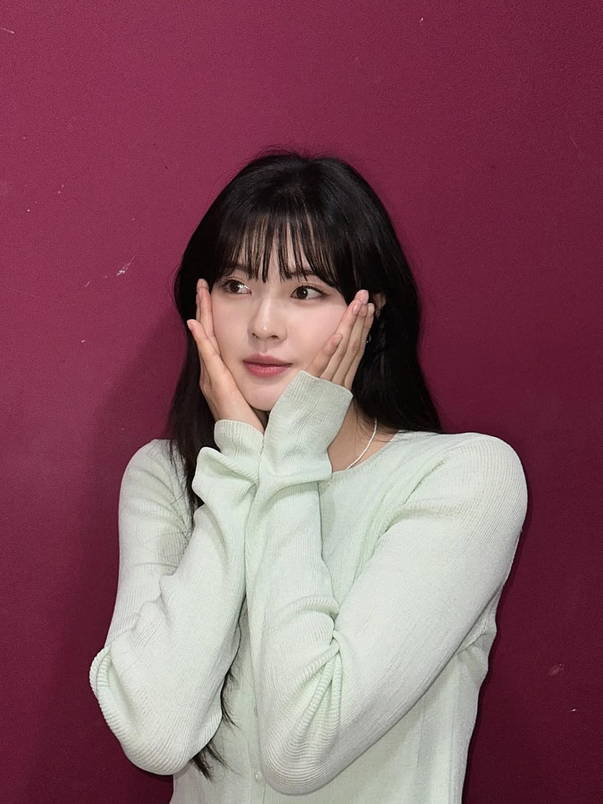 イ・ソンビン、ドラマ『달까지 가자』で輝く美貌を披露