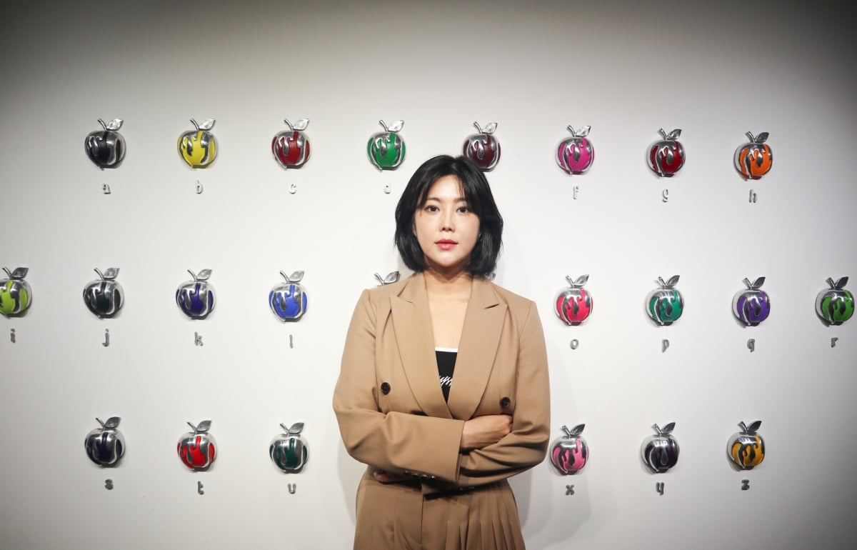 권지안(ソルビ)、大邱で初の個展「言語のリズム」開催