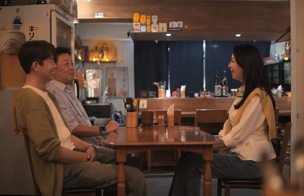 Lee Jung-jin Embarks on a Romantic Date with Younger Woman on 'Groom Class'