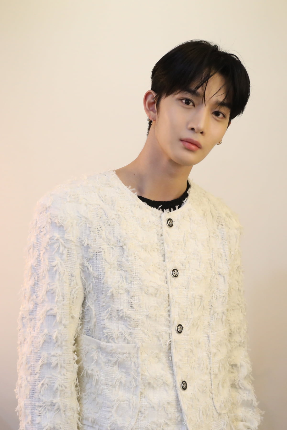 Bae Jin-young Reflects on His Journey and Solo Debut with 'STILL YOUNG'
