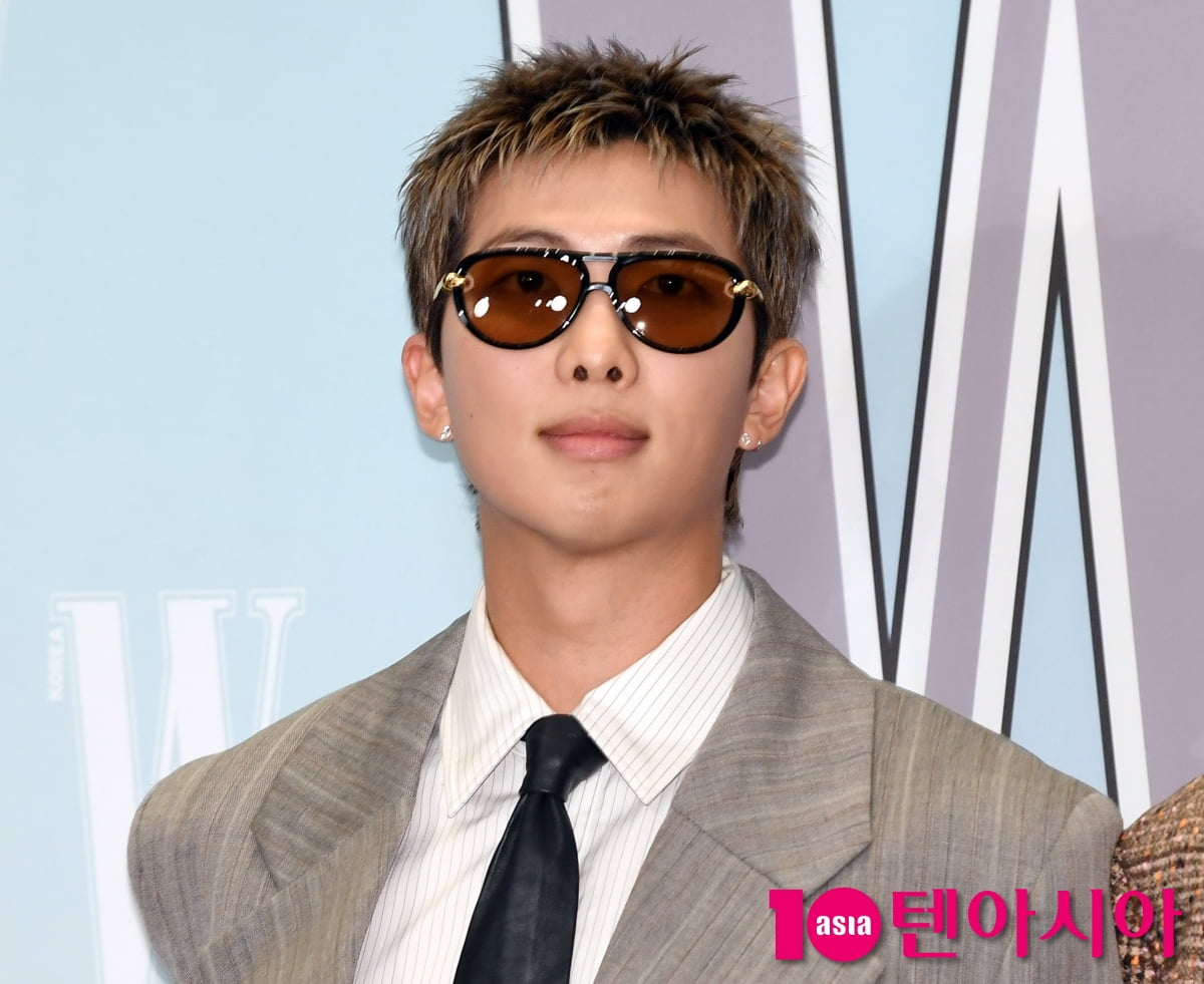 BTS アールエム、乳がん認識向上キャンペーンに参加