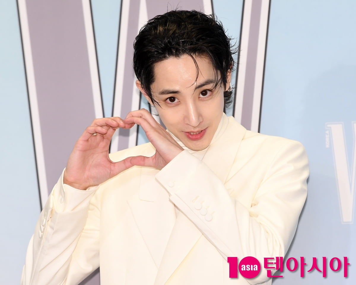 俳優イ・スヒョク、乳がん認識向上キャンペーンに参加