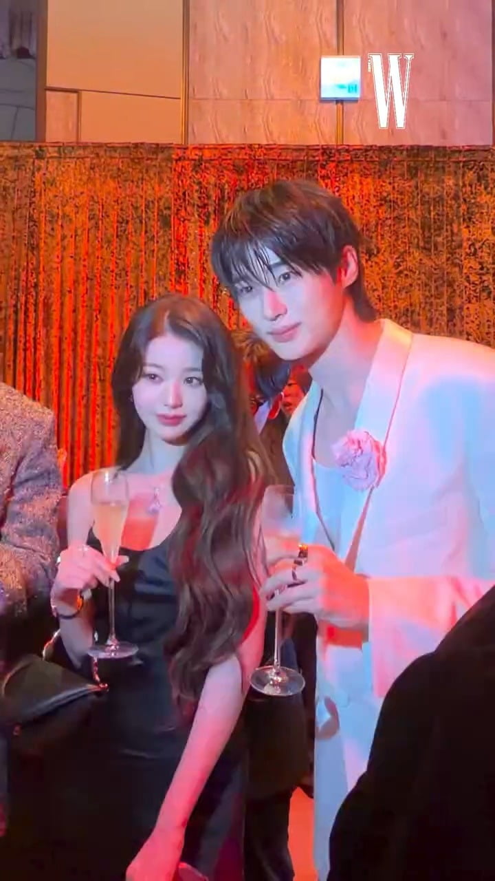 Bae Woo-seok and Jang Won-young Steal the Spotlight at Breast Cancer Awareness Charity Event