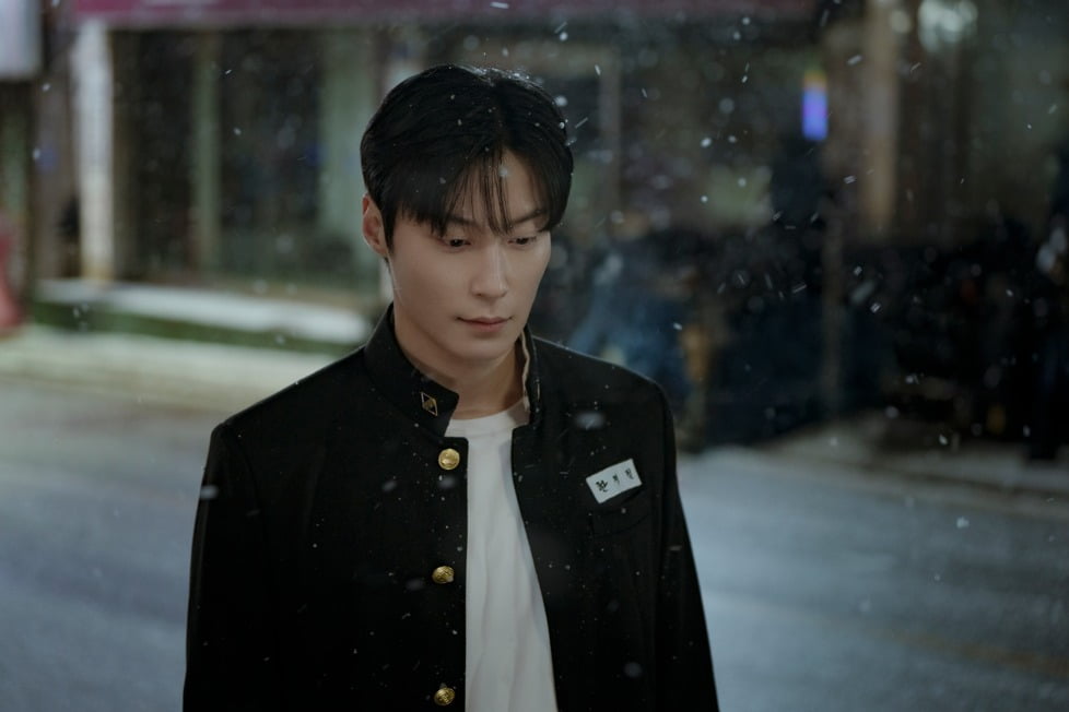 Actor Heo Nam-joon Addresses Viewer Reactions to His High School Role in '100 Memories'