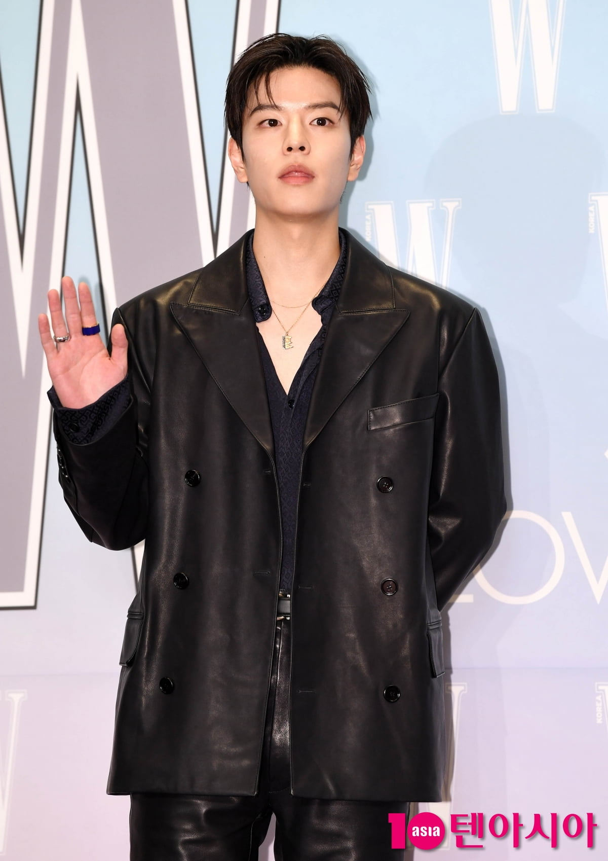 Stray Kids' Seungmin Shines at W Korea's 20th Annual Breast Cancer Awareness Event