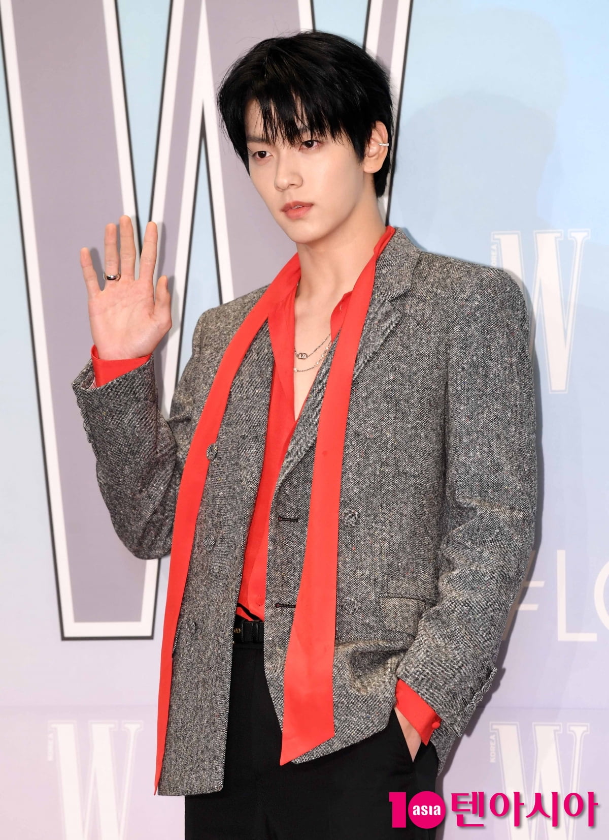 TXT's Soobin Shines at W Korea's 20th Annual Breast Cancer Awareness Event