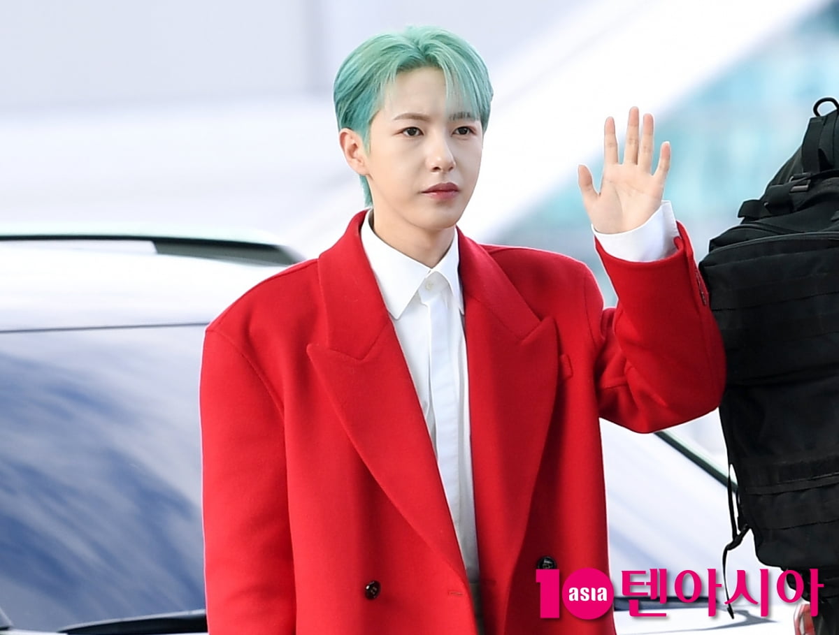 NCT Dream's Renjun Departs for Hong Kong for Overseas Schedule