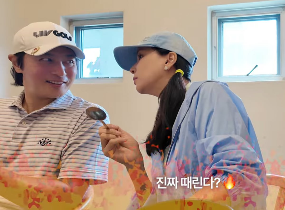 Korean Actress Ko So-young and Husband Jang Dong-gun Make a Charming Appearance on YouTube