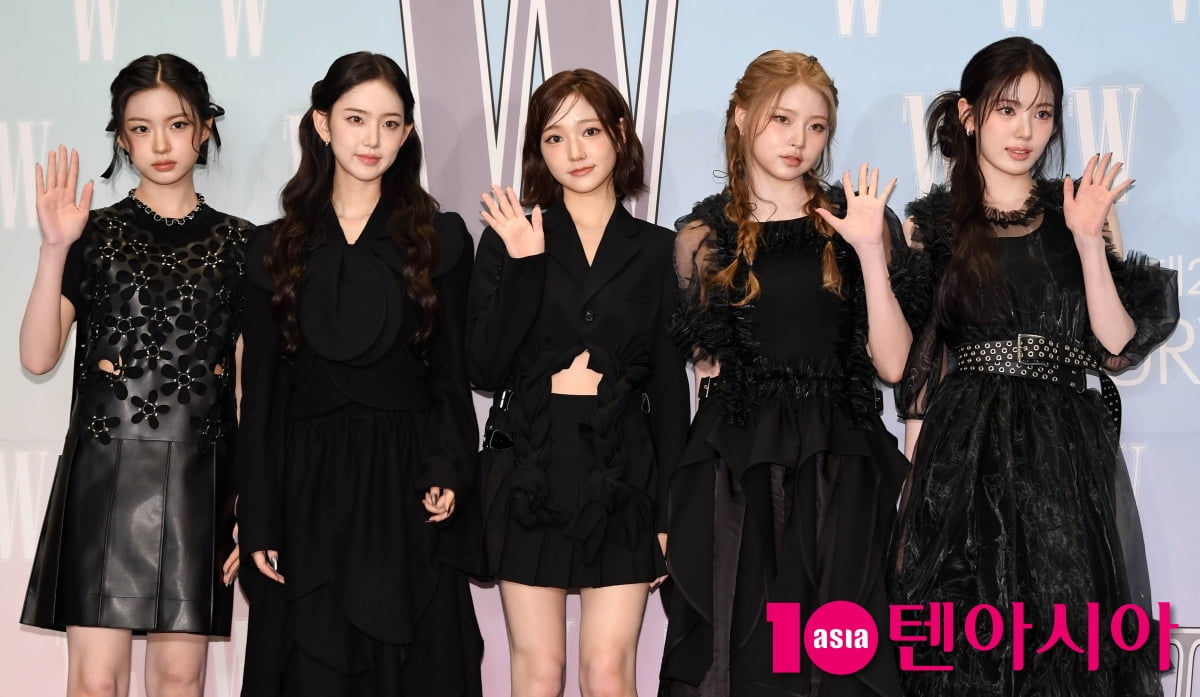KiiiKiii Shines at W Korea's 20th Annual Breast Cancer Awareness Charity Event 