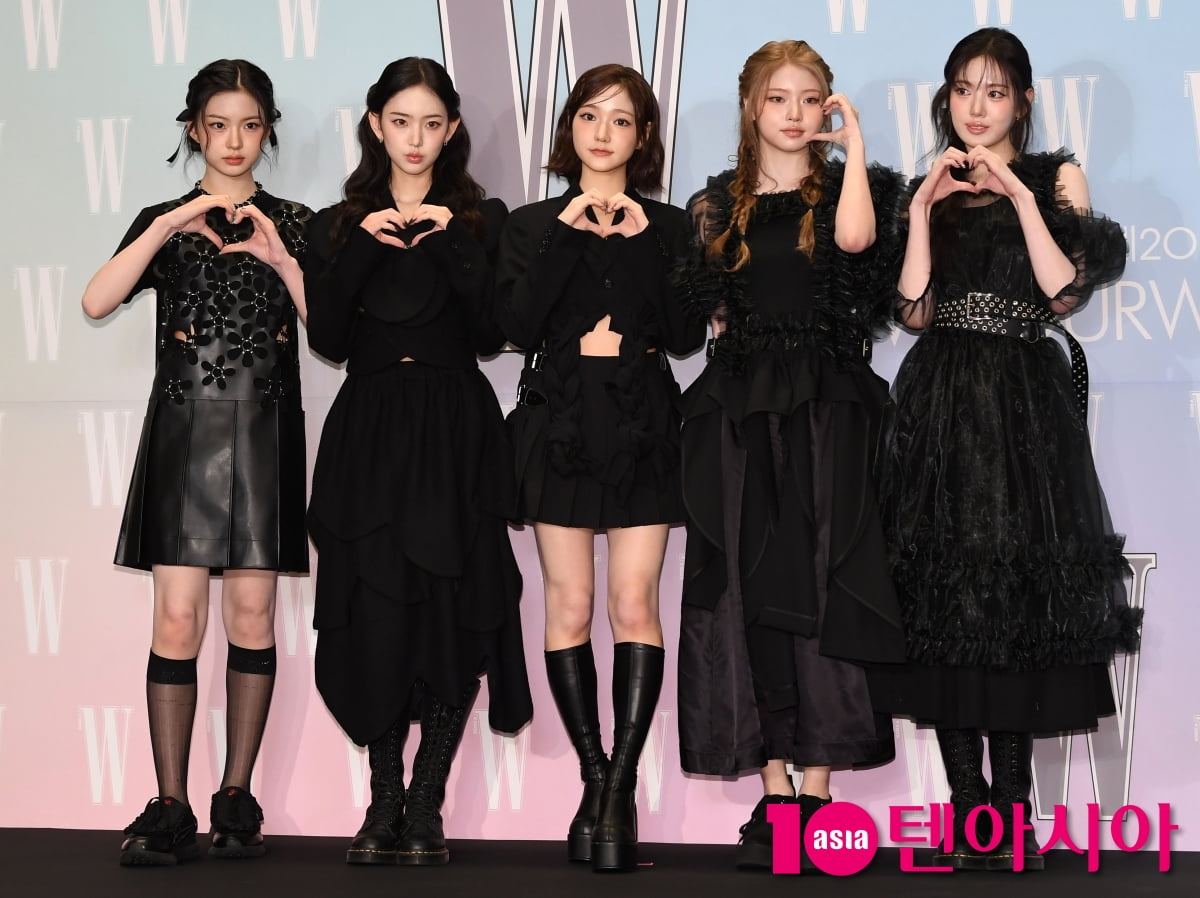 KiiiKiii Shines at W Korea's 20th Annual Breast Cancer Awareness Charity Event 
