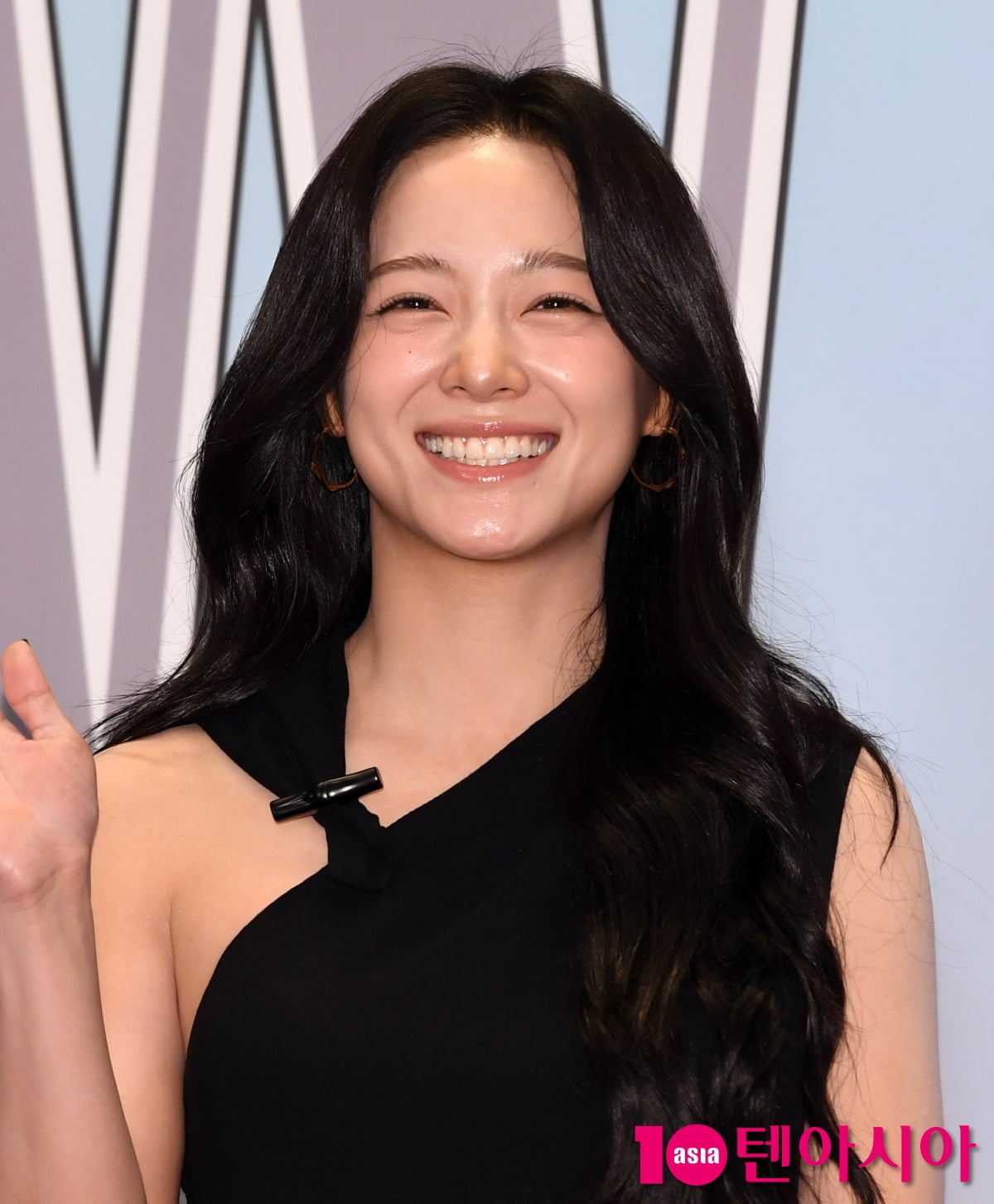 キム・セジョン、乳がん認識向上キャンペーンに参加