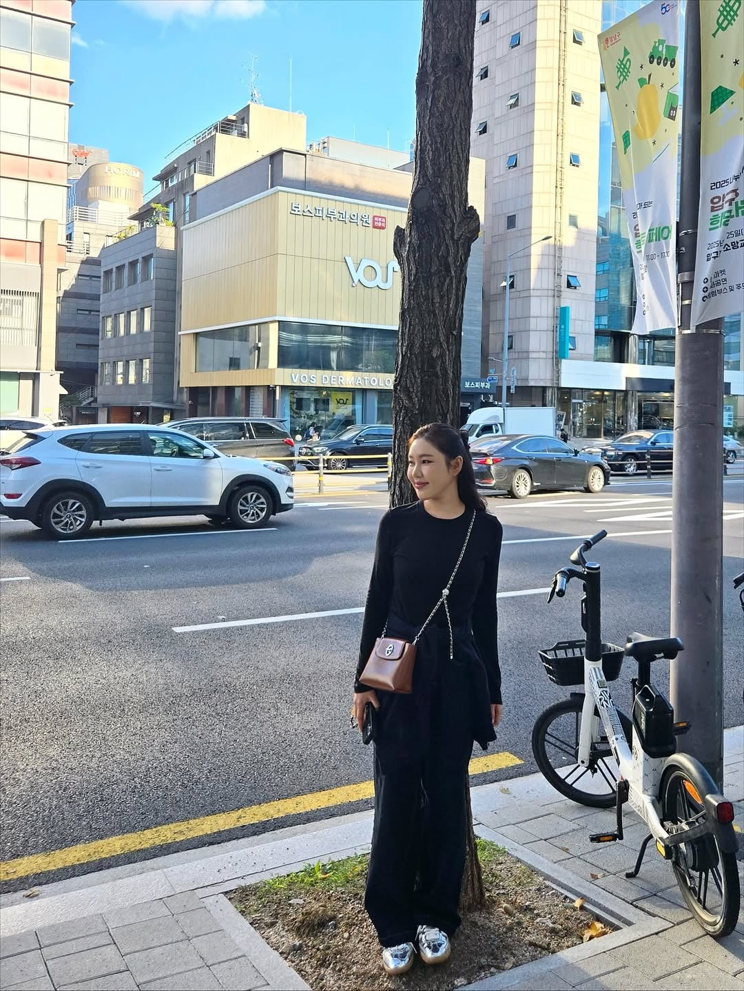 K-Pop Star Song Ga-in Stuns in Chic Dress and Addresses Fake News Rumors