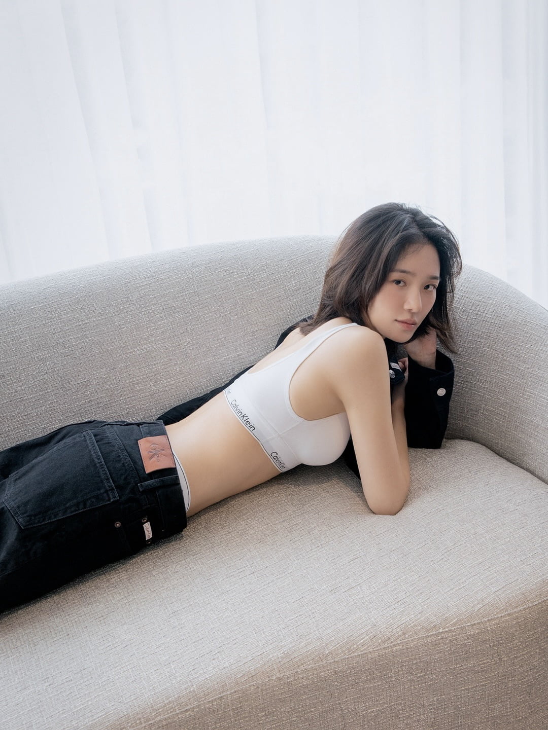 Kyu-young Park Stuns in Bold Fashion and Talks Friendship with Cha Eun-woo