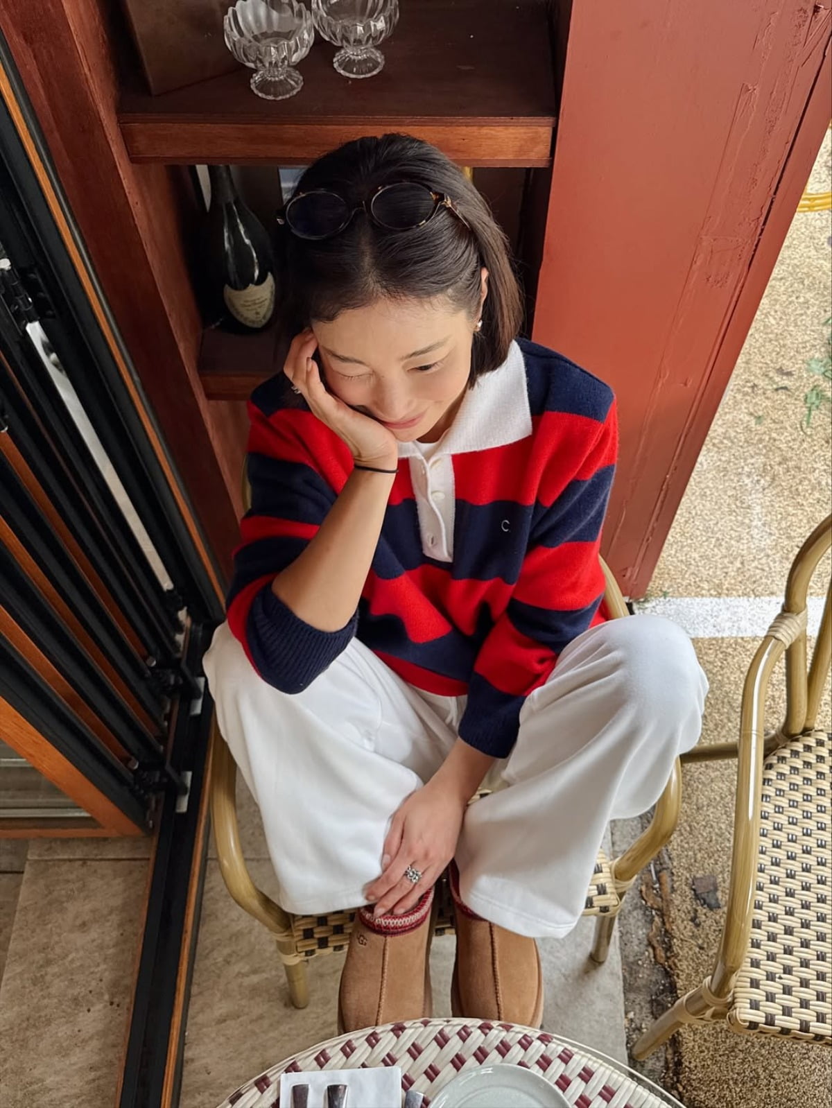 Kieunse Stuns with Chic Bob Hairstyle and Trendy Fashion in Latest Instagram Photos