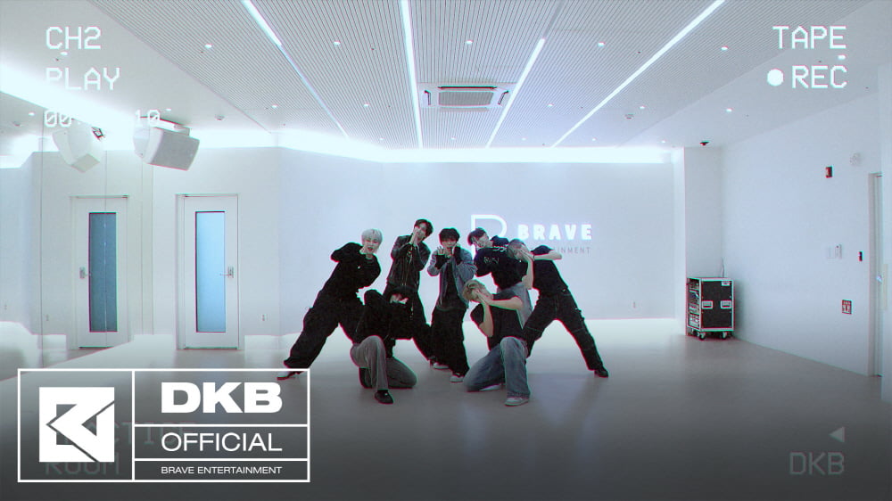 K-Pop Group DKB Teases New Choreography for Title Track 'Irony'