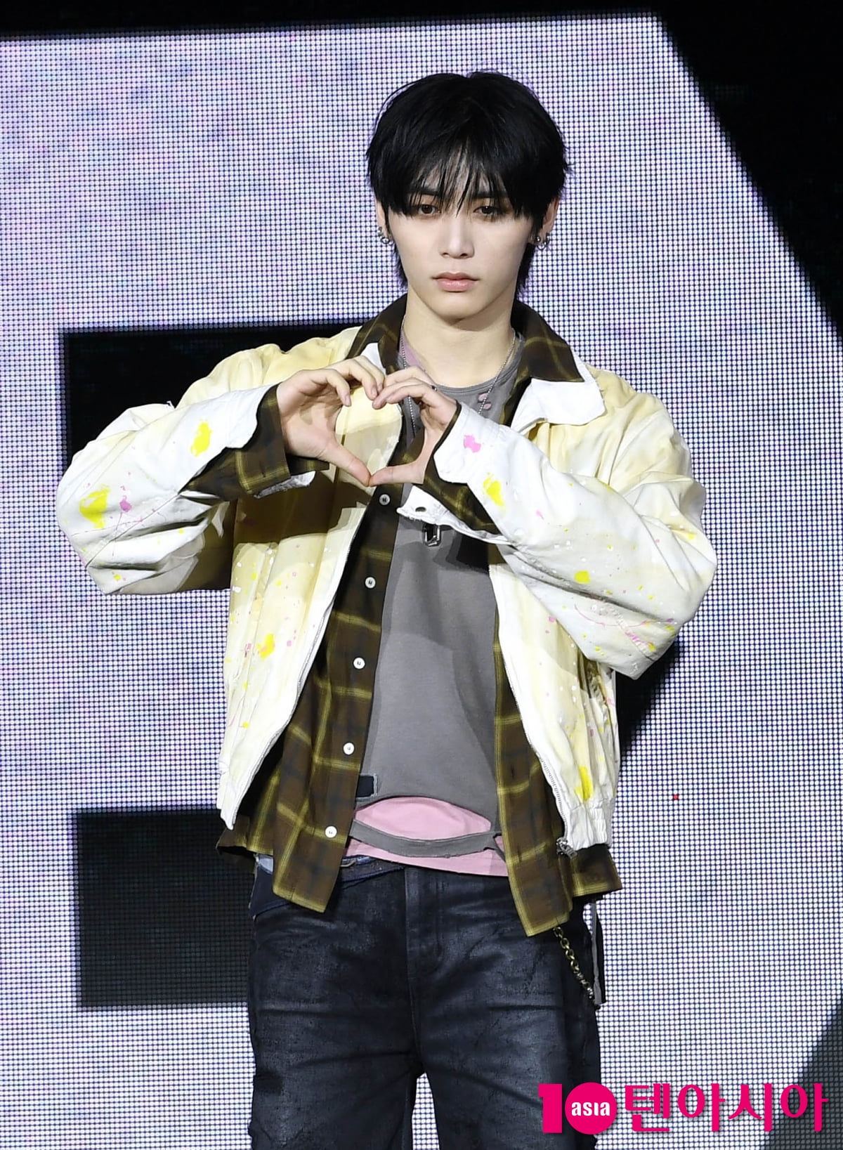 BOYNEXTDOOR's Taesan Shines at 'The Action' Mini Album Showcase in Seoul