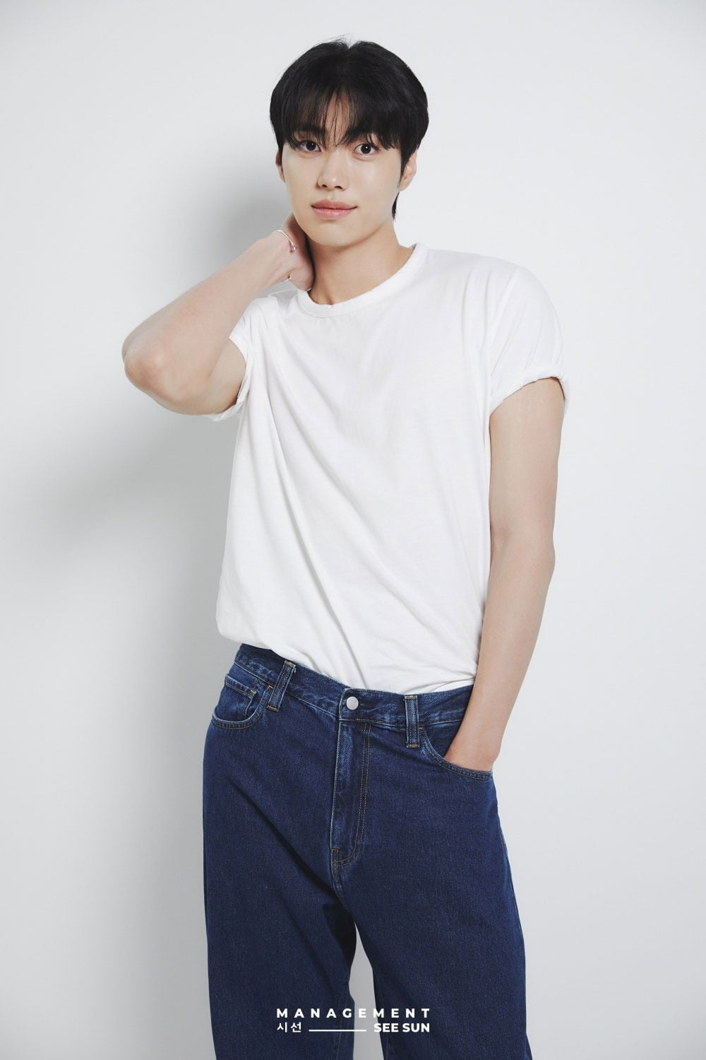 新星俳優イ・ソン、韓国芸術総合学校出身の注目株