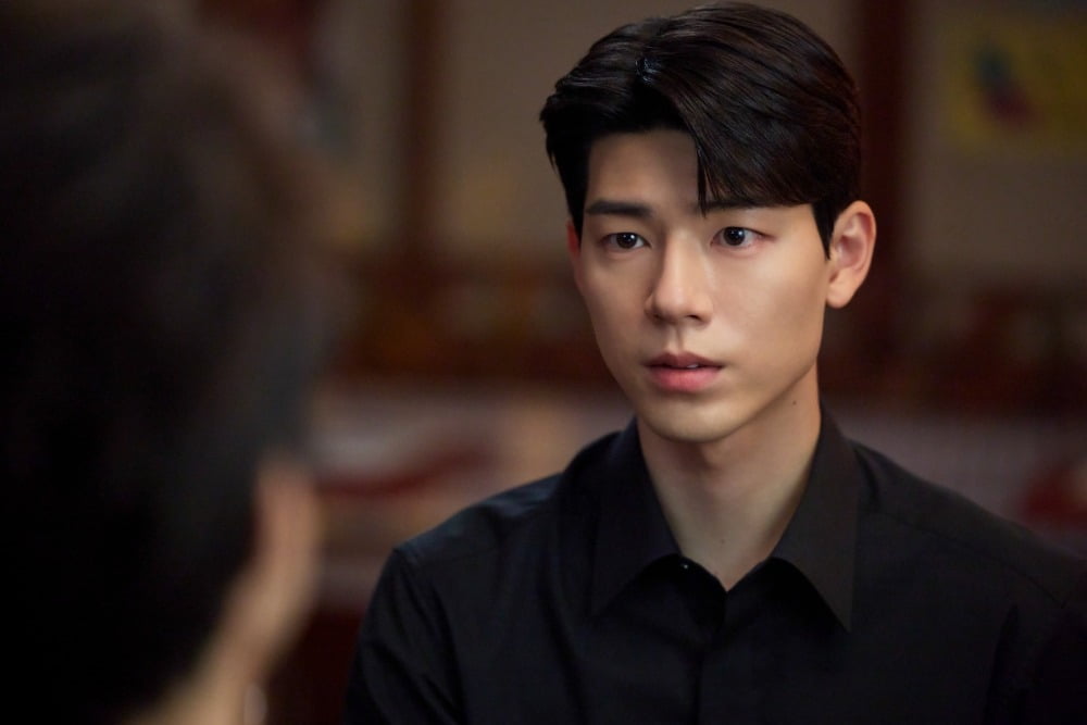 Rising Star Bae Hyun-sung Shines in 'Gentleman's Project' with Mentor Han Suk-kyu