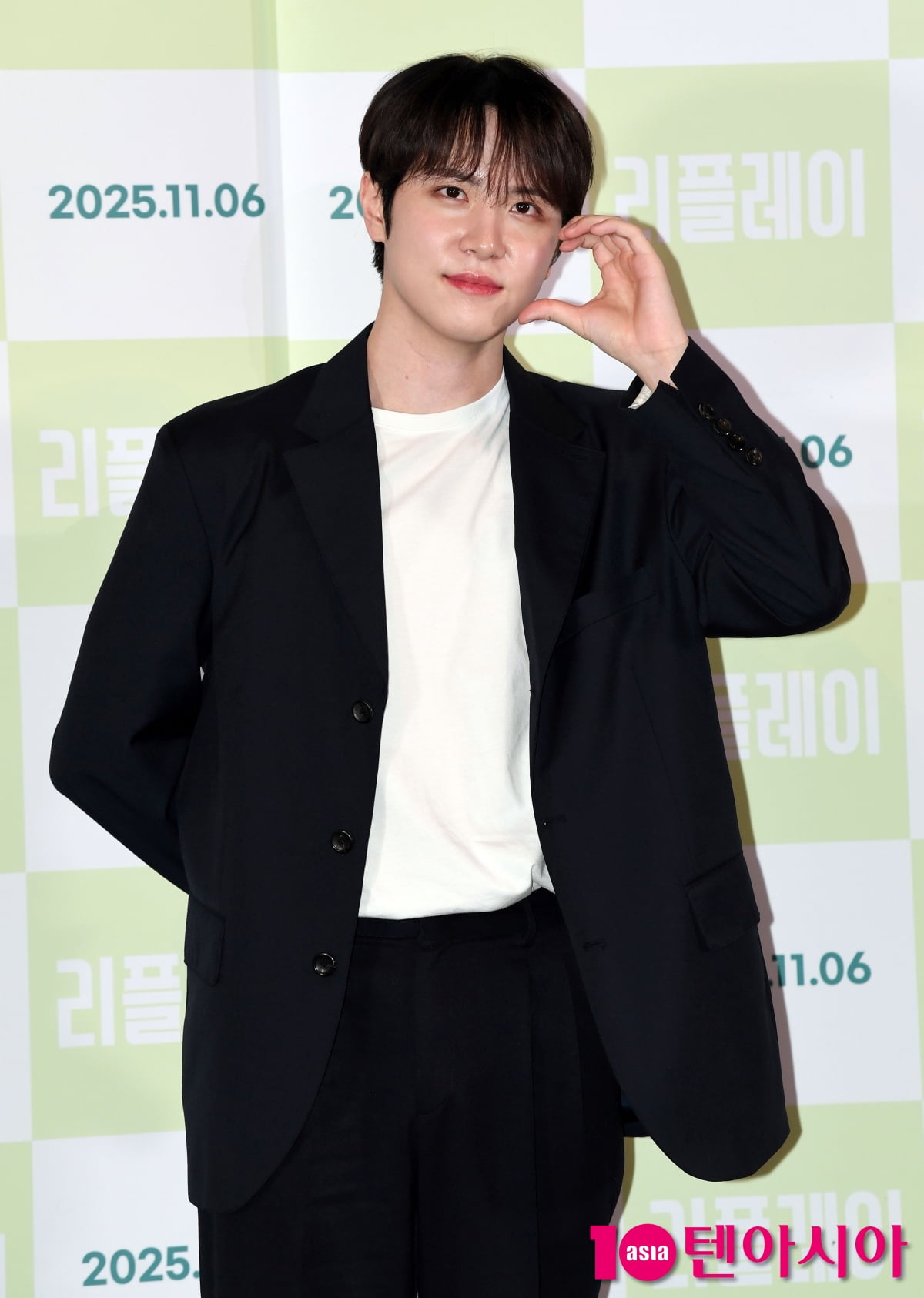 俳優キム・ドンハン、映画『リプレイ』のメディア試写会に出席