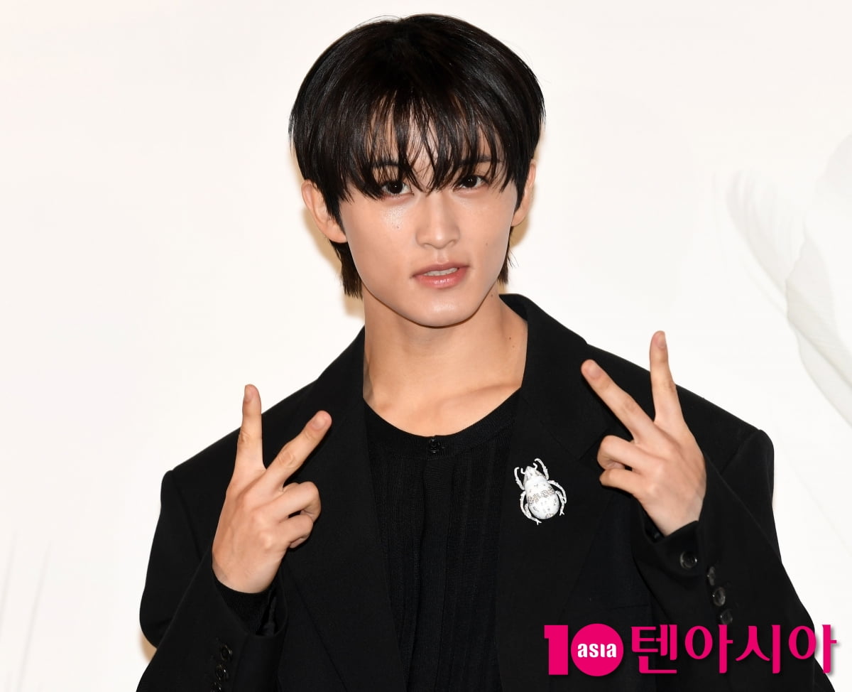 NCTのマーク、ブシュロンイベントに登場!