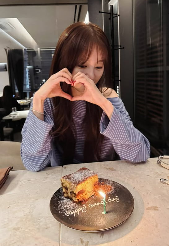 Yoon Eun-hye Shares Joyful Moments on Instagram Amidst Birthday Celebrations