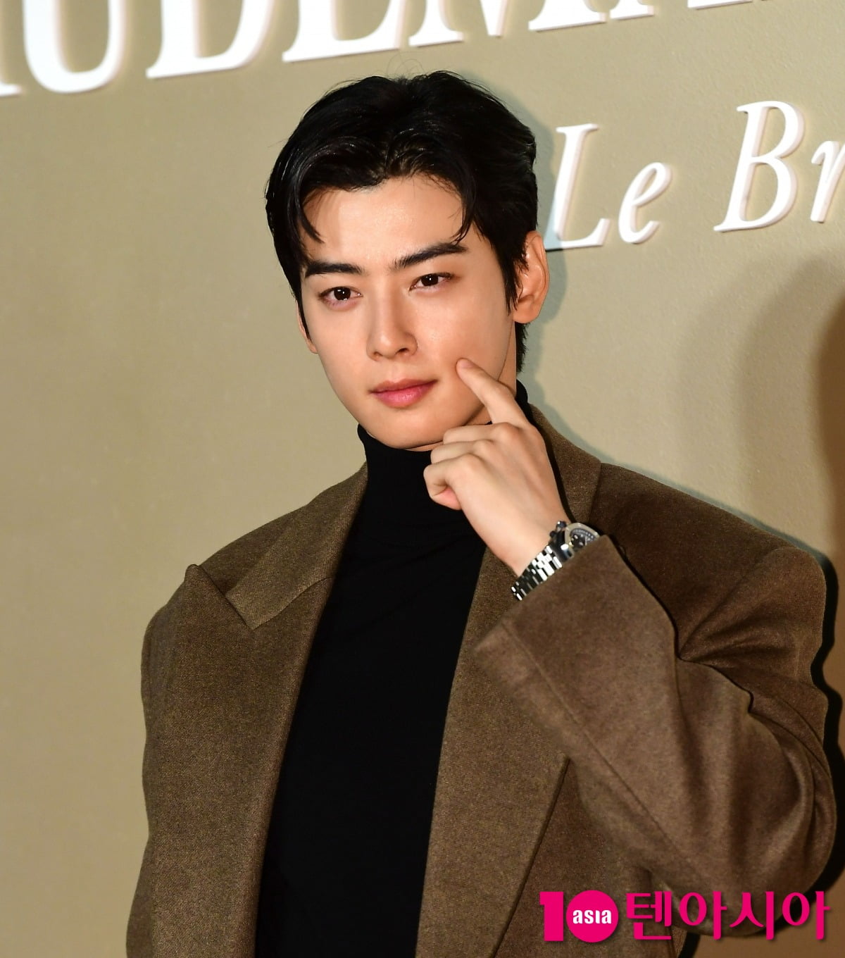 The First Ride Cast Sends Heartfelt Messages to Cha Eun-woo During Military Service