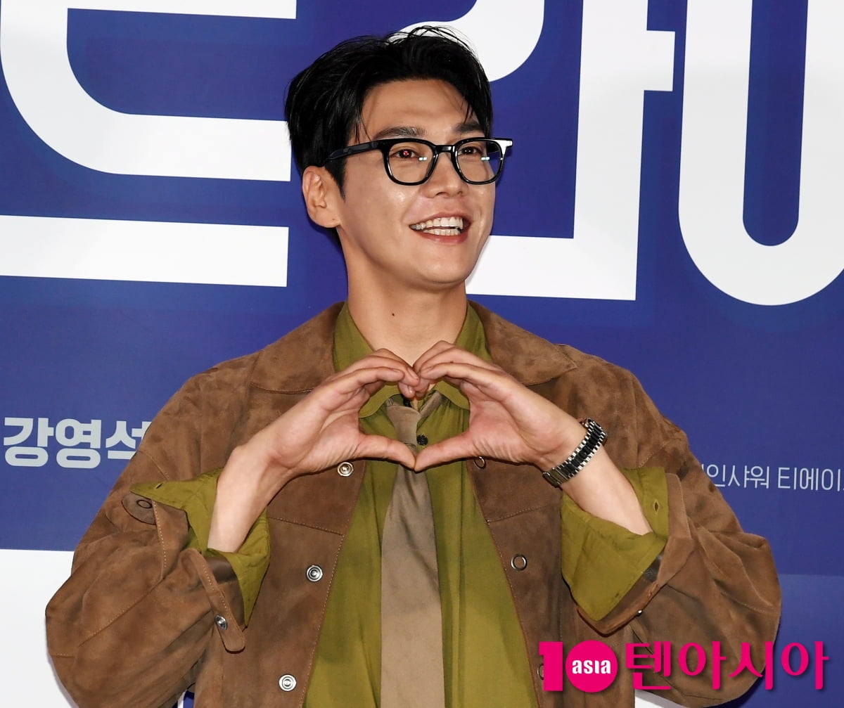 Kim Young-kwang Attends Press Screening of 'First Ride' in Seoul