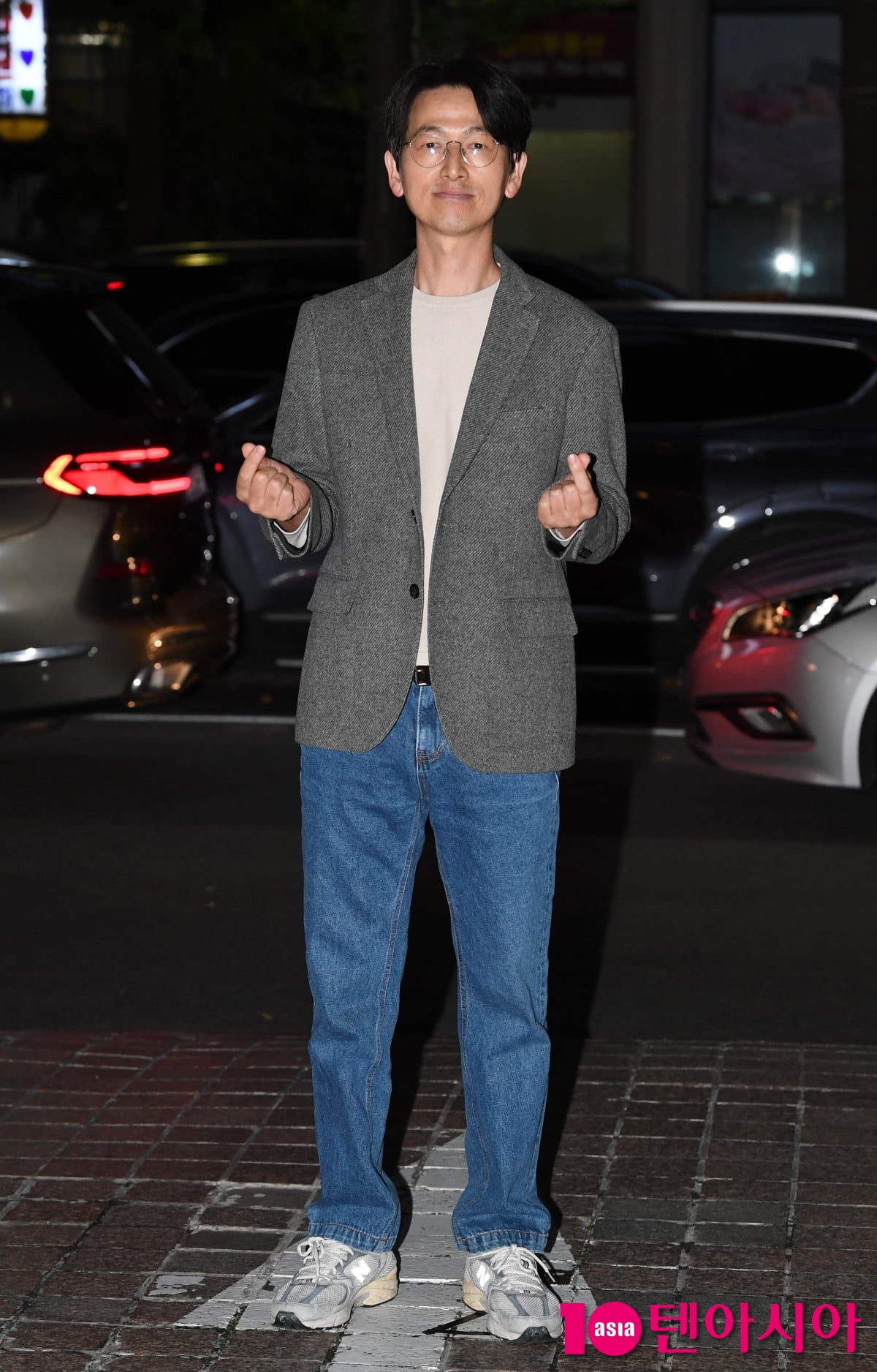 俳優キム・ソンイル、ドラマ『台風商社』の打ち上げパーティーに参加