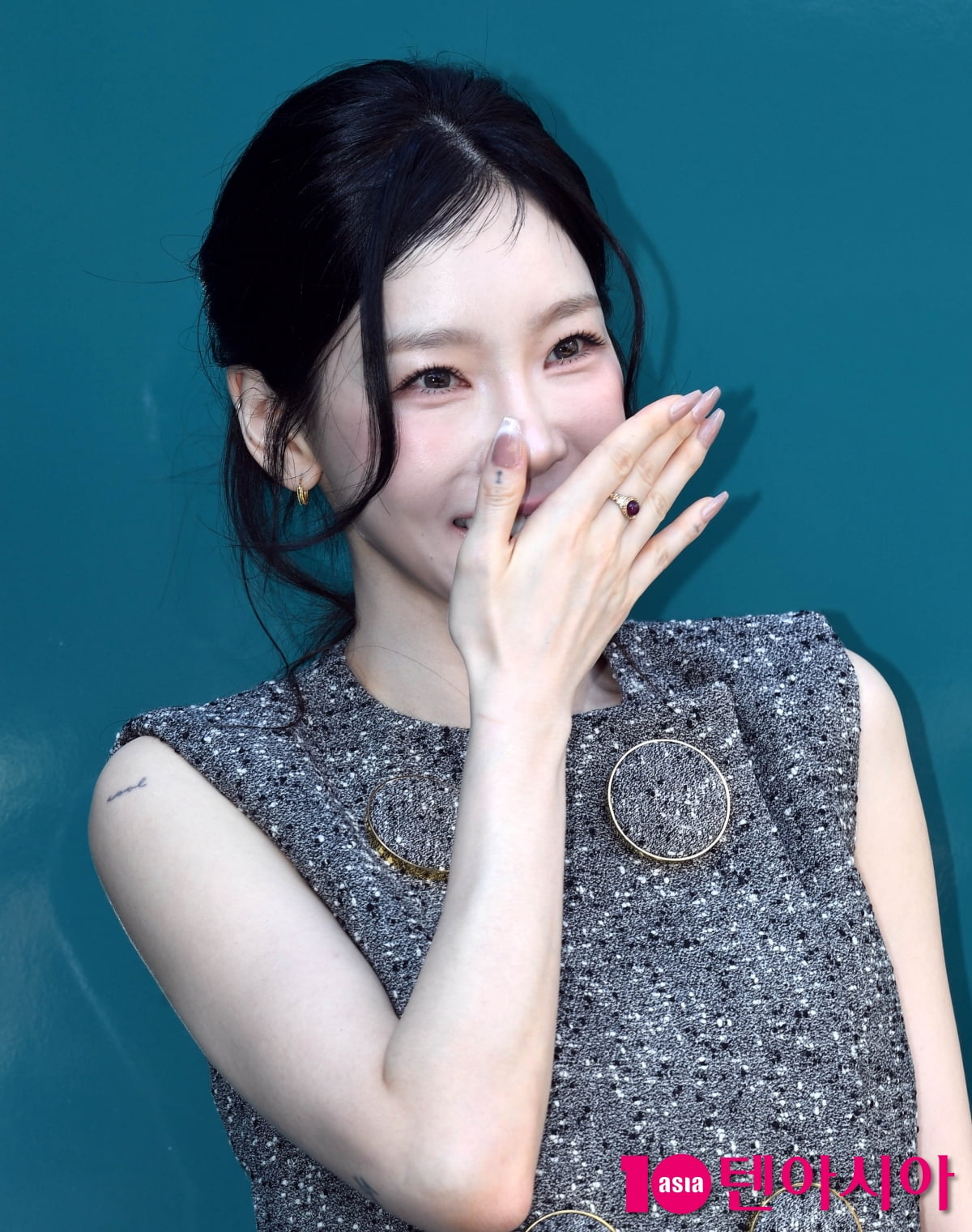 少女時代のテヨン、ソウルでの「ビューティーハウス」ポップアップイベントに参加