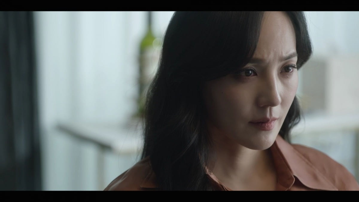Shocking Twist in 'First Lady': Lee Min-young Confesses to Murder