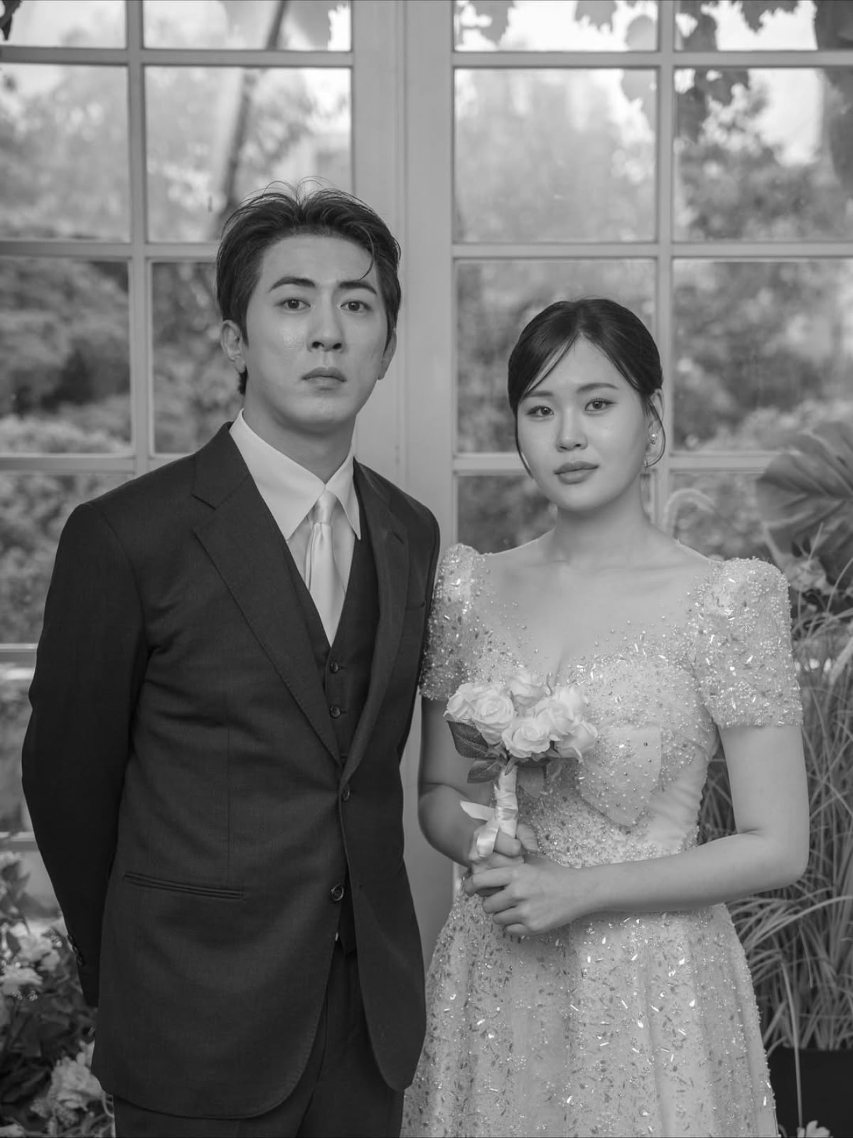 Comedians Kim Won-hoon and Um Ji-yoon Spark Buzz with Wedding Photoshoot