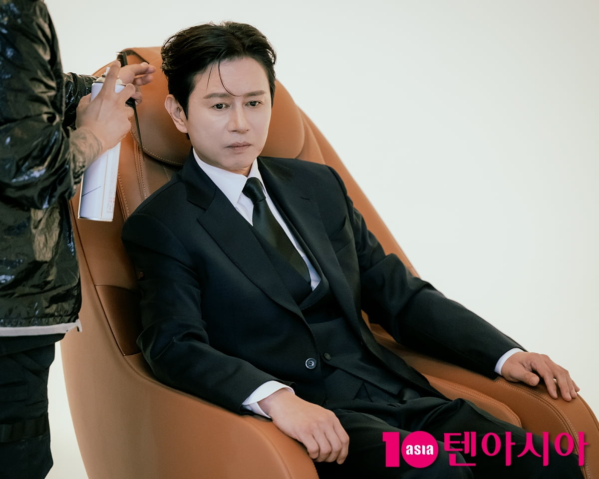 Actor Kim Min-jong Shines as a Gentleman in Latest Photoshoot After Triple Win at Global Stage Hollywood Film Festival