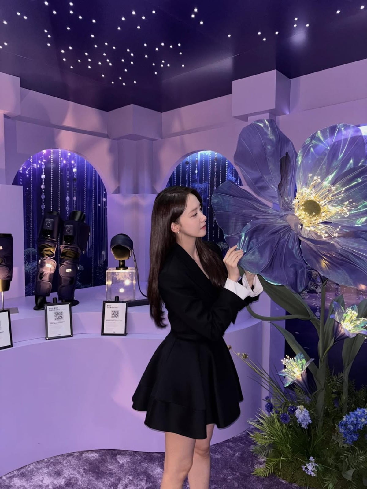 Girls' Generation's Yoona Shines with Her Radiant Smile and Dedication