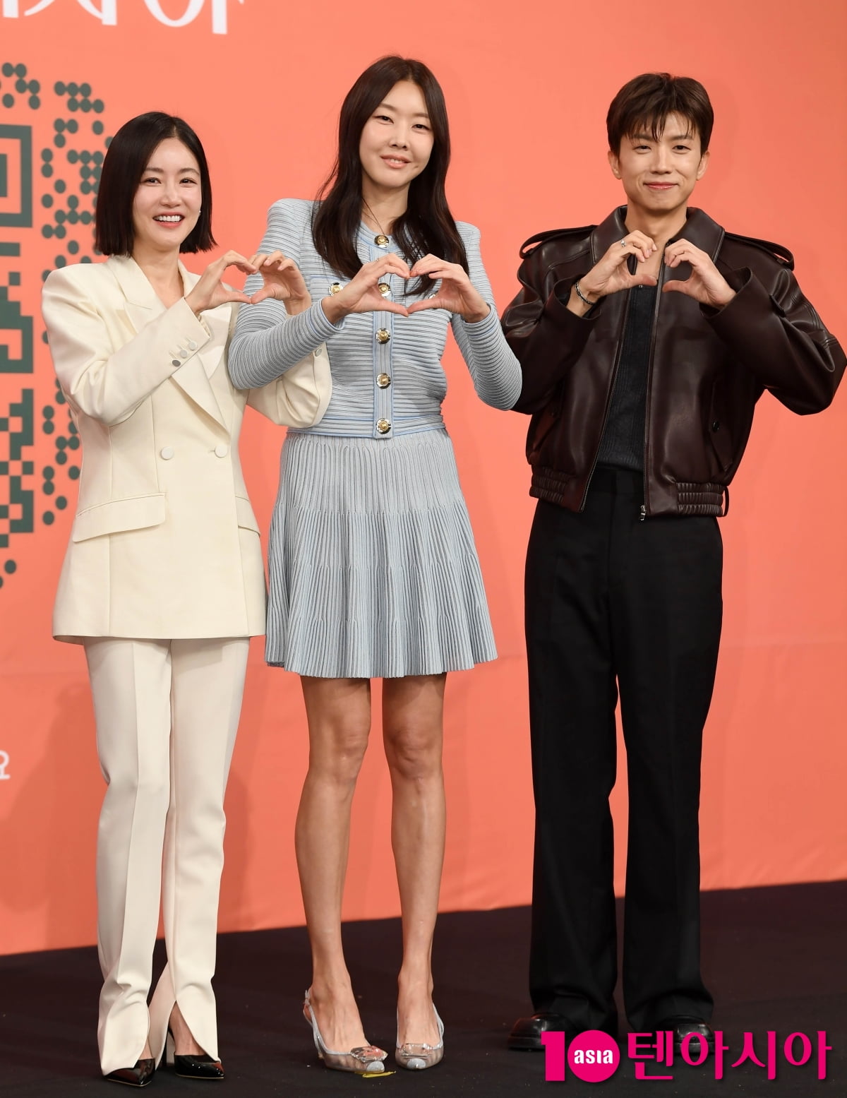 Han Hye-jin, Hwang Woo-seul-hye, and Wooyoung Attend Press Conference for New KBS Reality Show 'Noona is My Woman'