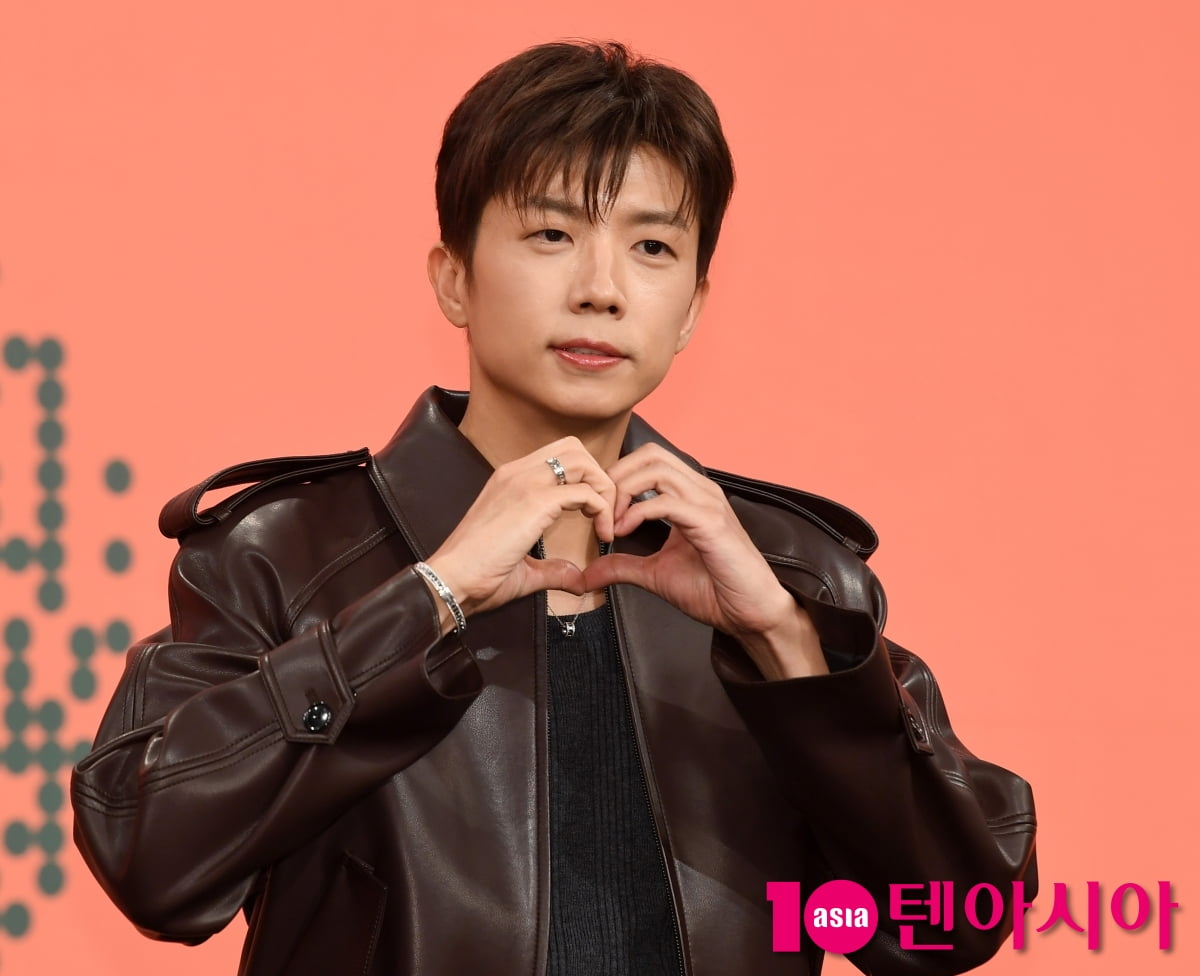 2PM's Wooyoung Attends Press Conference for New KBS Reality Show 'Noona is My Woman'