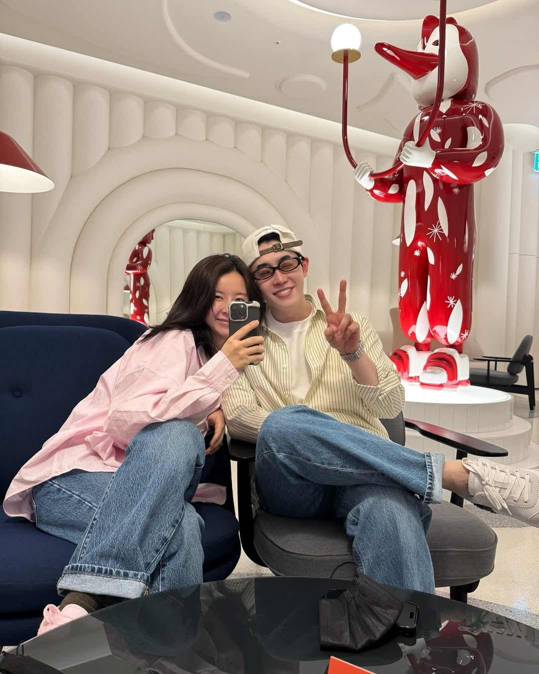 Trot Singer Eun Ga-eun and Park Hyun-ho Announce Pregnancy
