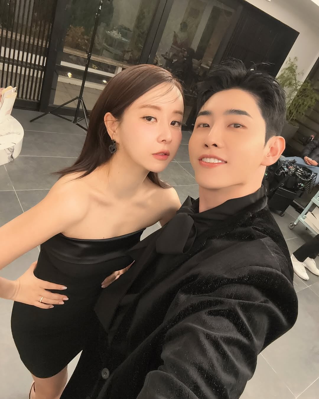 Trot Singer Eun Ga-eun and Park Hyun-ho Announce Pregnancy