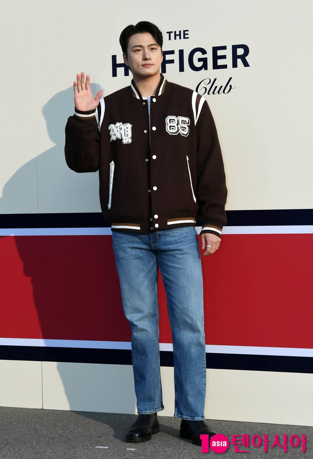 Actor Shin Seung-ho Attends The Hilfiger Racing Club Event in Seoul